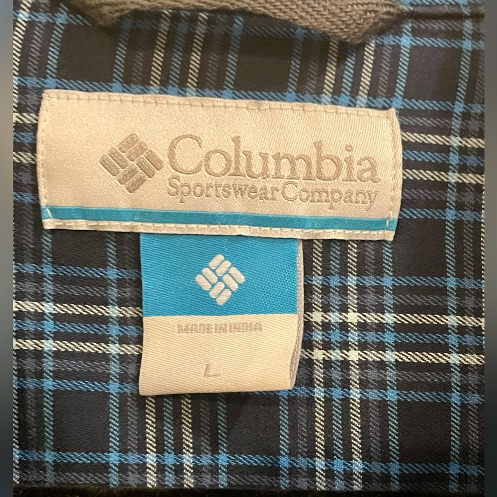 Columbia men’s L button up long sleeve shirt - Picture 3 of 3